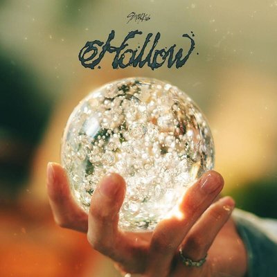 Hollow - Stray Kids