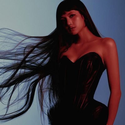 PRESS PLAY - LISA
